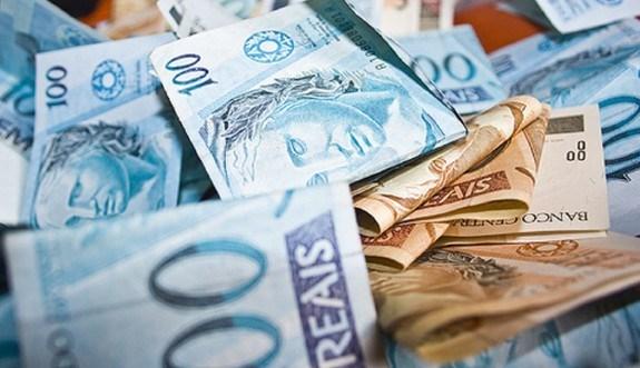 Banco obtém redução de indenização devida a bancária aposentada por doença profissional